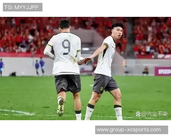 王钰栋精准传球助攻李新翔单刀机会可惜未能把握住