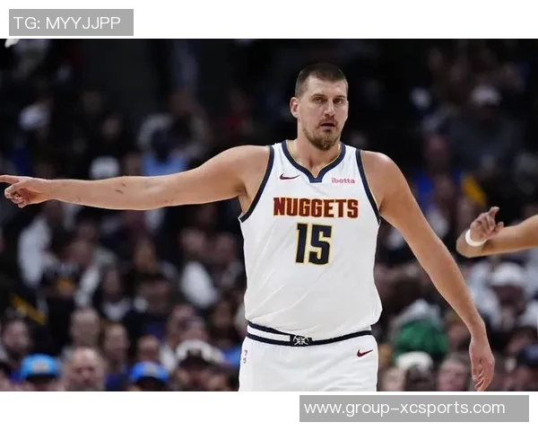 约基奇全能表现难掩遗憾22投12中三分五中二空砍29分7篮板14助攻3抢断