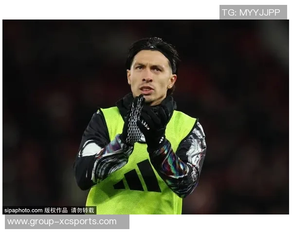 舒梅切尔赞拉门斯年轻却成熟表现出色攻防转换果断带来安全感