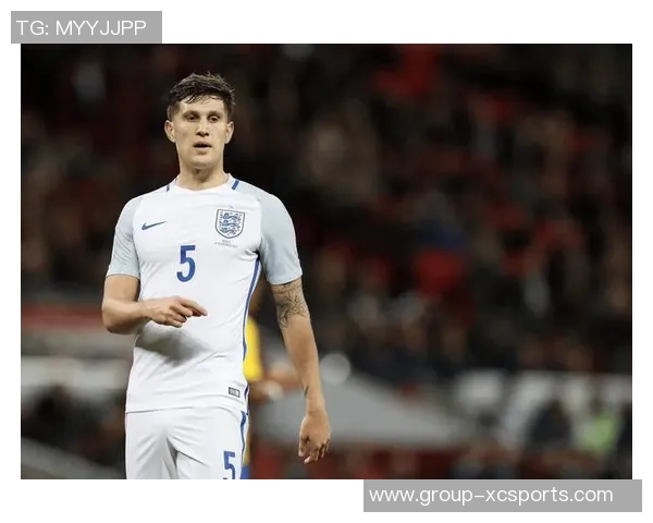 曼城成功晋级欧冠淘汰赛斯通斯坦言紧张观看皇马对决本菲卡